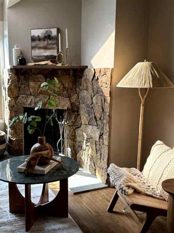 MLS® A2256058 - Unit #307 2218 30 Street SW in Killarney/Glengarry Calgary, Residential