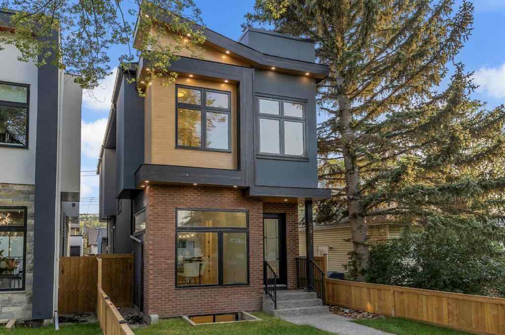 MLS® A2256061 - 2911 4 Avenue NW in Parkdale Calgary, Residential