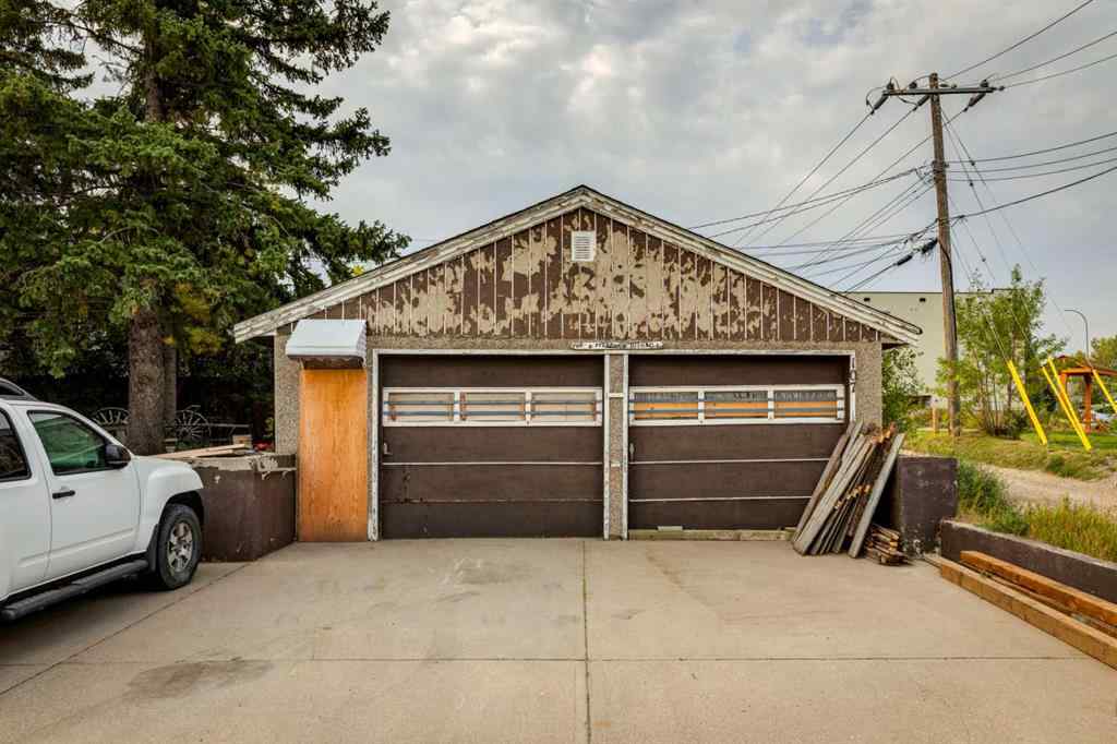 MLS® A2256063 - 107 40 Avenue NE in Highland Park Calgary, Residential