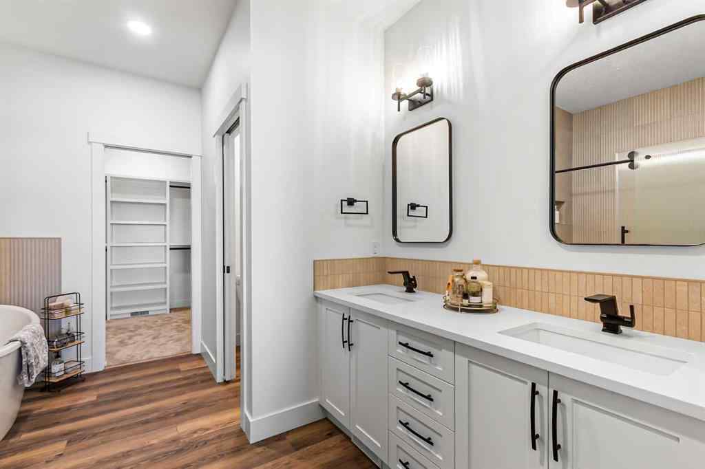 MLS® A2256065 - 14 Vireo Avenue  in NONE Olds, Residential