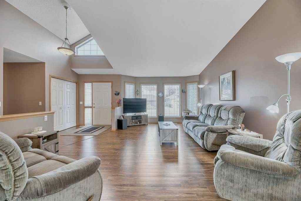 MLS® A2256072 - 141 West Creek Crescent  in West Creek Chestermere, Residential