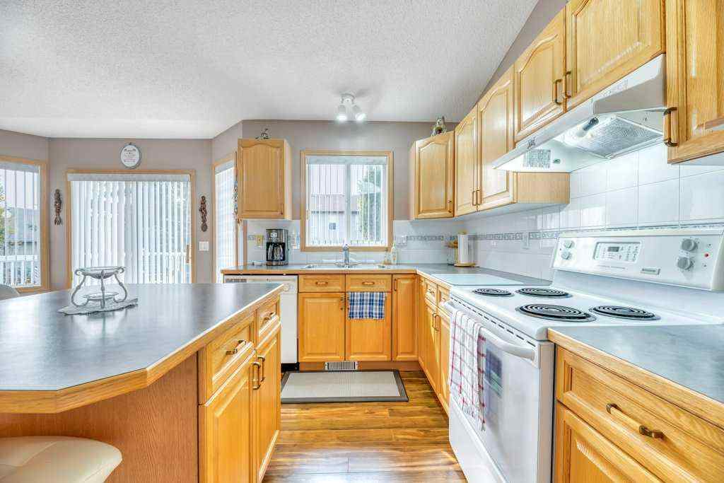MLS® A2256072 - 141 West Creek Crescent  in West Creek Chestermere, Residential