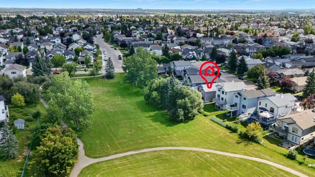 MLS® A2256076 - 22 Somerside Manor SW in Somerset Calgary, Residential