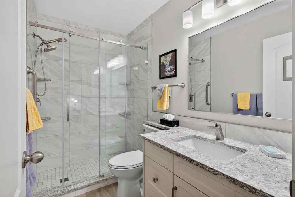 MLS® A2256076 - 22 Somerside Manor SW in Somerset Calgary, Residential