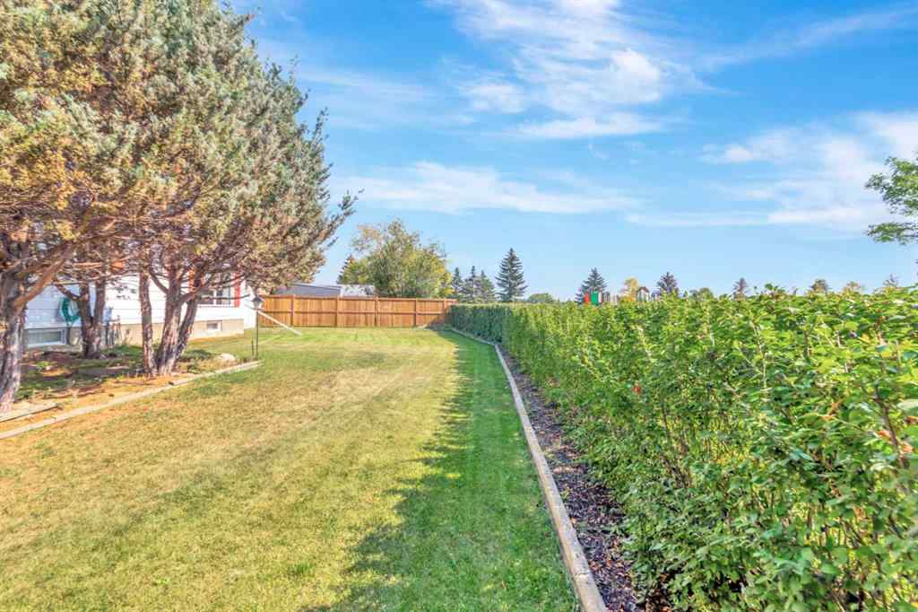MLS® A2256078 - 5621 35 Street  in Steele Heights Lloydminster, Residential