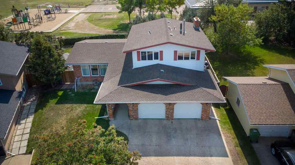MLS® A2256078 - 5621 35 Street  in Steele Heights Lloydminster, Residential