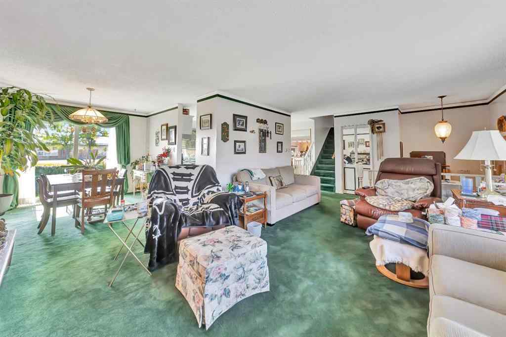 MLS® A2256078 - 5621 35 Street  in Steele Heights Lloydminster, Residential