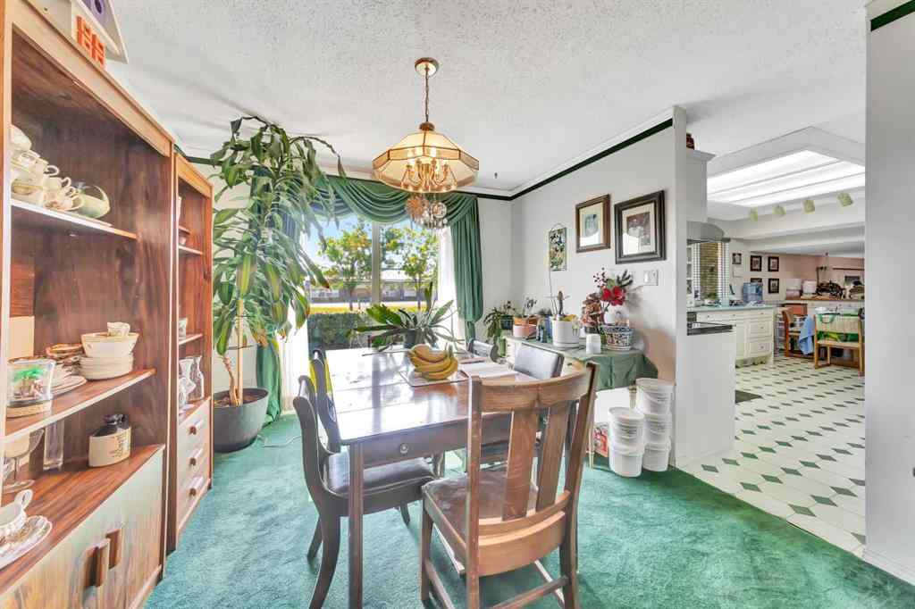 MLS® A2256078 - 5621 35 Street  in Steele Heights Lloydminster, Residential