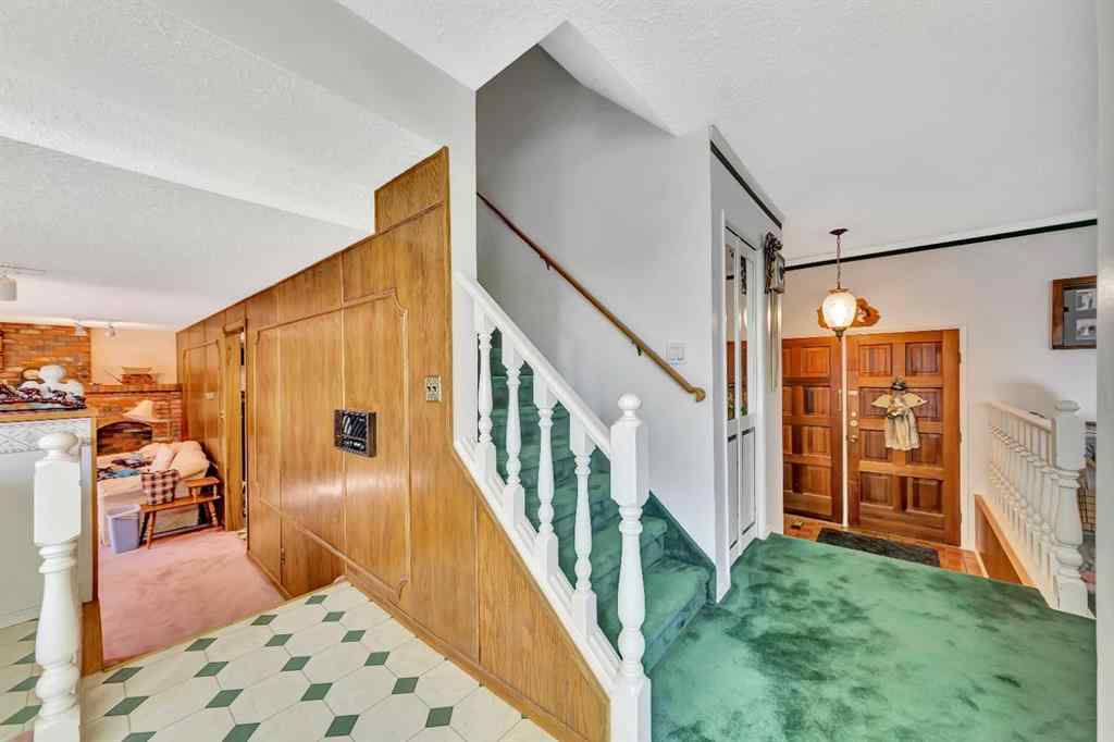 MLS® A2256078 - 5621 35 Street  in Steele Heights Lloydminster, Residential