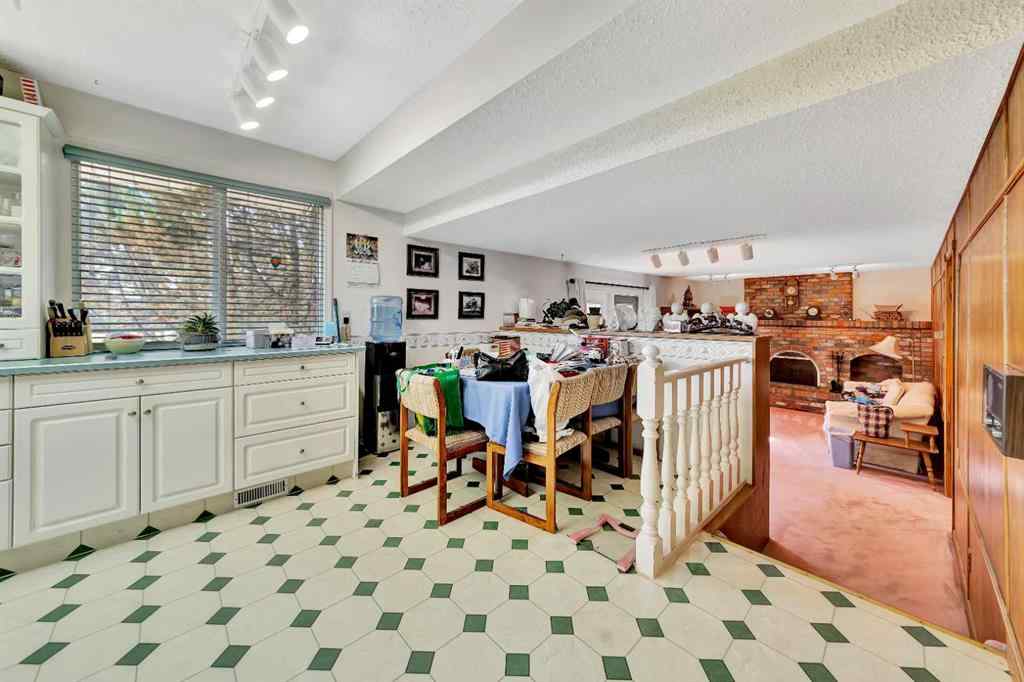 MLS® A2256078 - 5621 35 Street  in Steele Heights Lloydminster, Residential