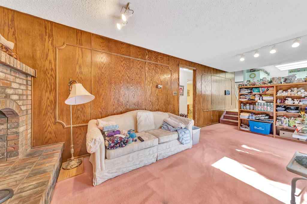 MLS® A2256078 - 5621 35 Street  in Steele Heights Lloydminster, Residential