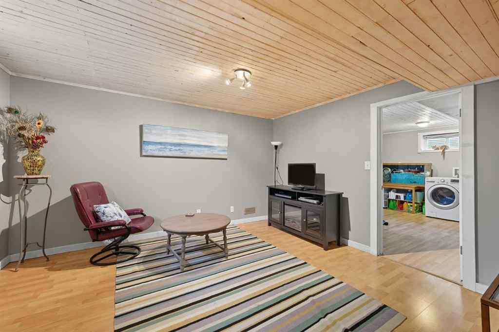 MLS® A2256081 - 229 Prestwick Circle SE in McKenzie Towne Calgary, Residential
