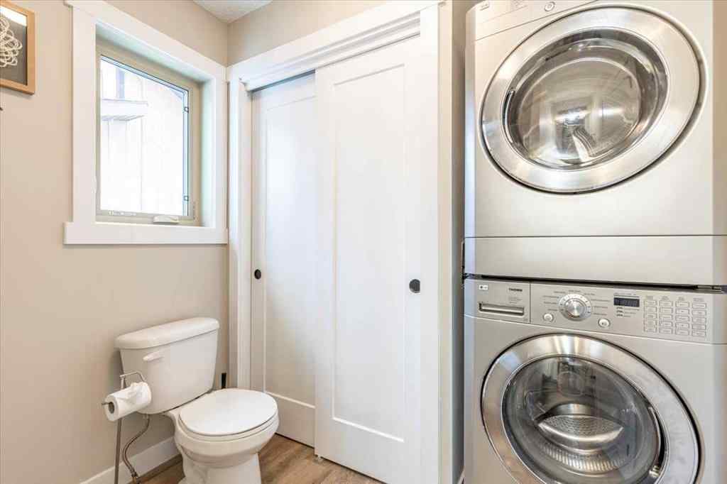 MLS® A2256082 - 33 Lakeshore Drive  in NONE Grandview, Residential