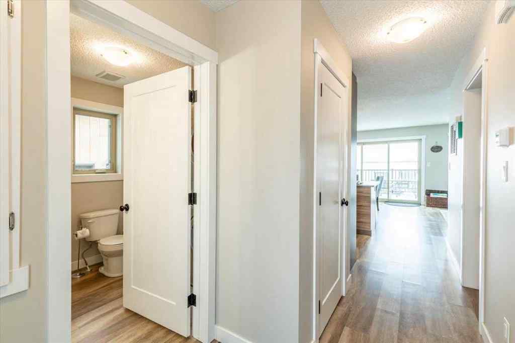 MLS® A2256082 - 33 Lakeshore Drive  in NONE Grandview, Residential