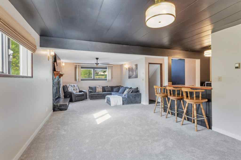MLS® A2256084 - 5223 48 st   in NONE Eckville, Residential