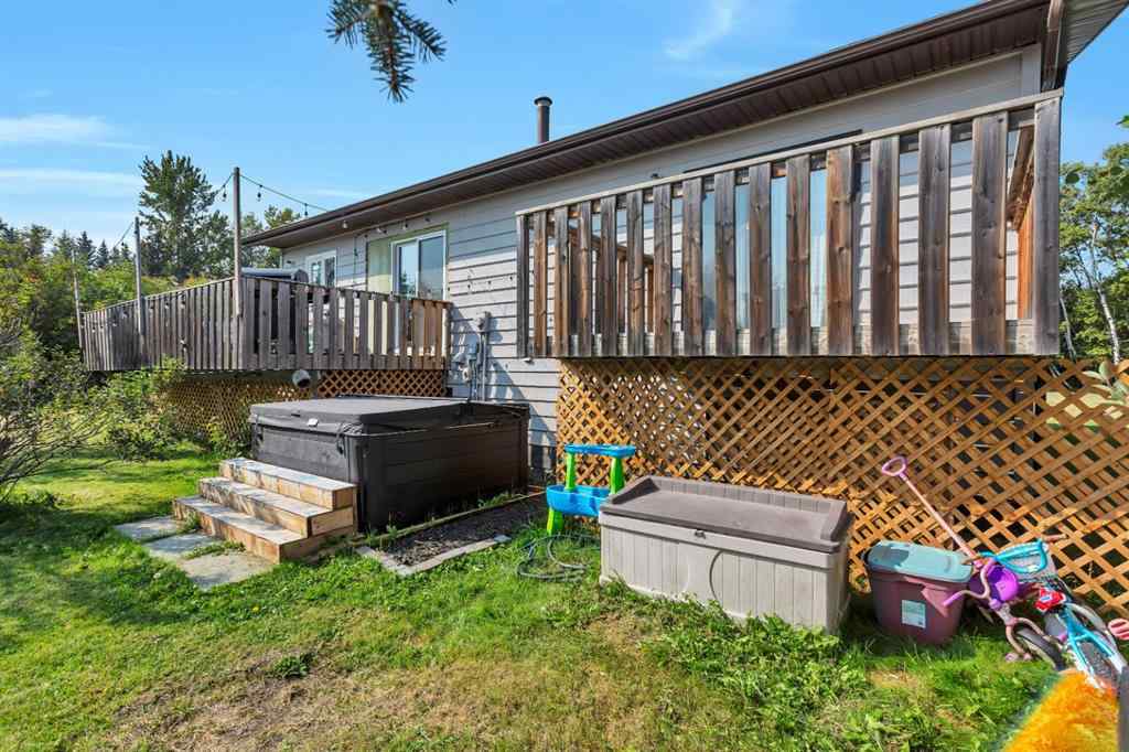 MLS® A2256084 - 5223 48 st   in NONE Eckville, Residential