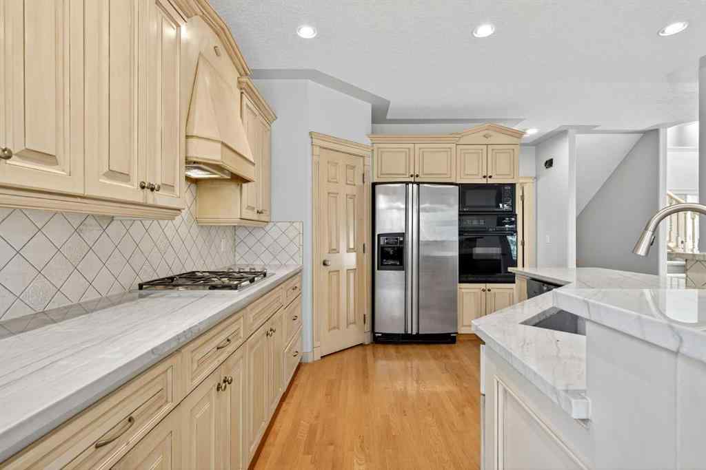 MLS® A2256087 - 46 Valley Ponds Way NW in Valley Ridge Calgary, Residential