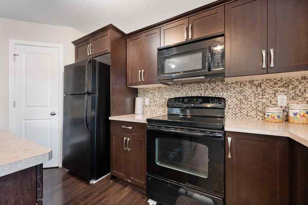 MLS® A2256089 - 106 Panora Road NW in Panorama Hills Calgary, Residential