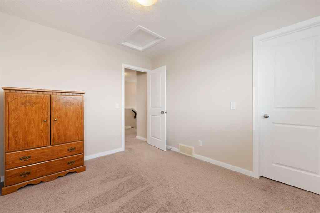 MLS® A2256089 - 106 Panora Road NW in Panorama Hills Calgary, Residential