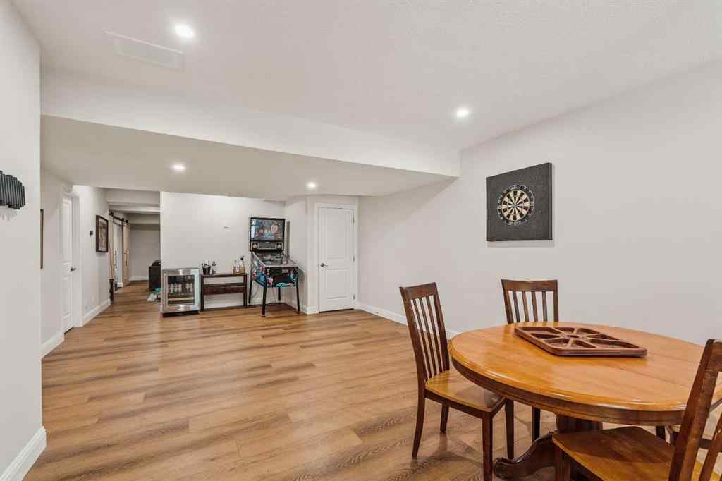 MLS® A2256091 - 2225 8 Avenue SE in Inglewood Calgary, Residential