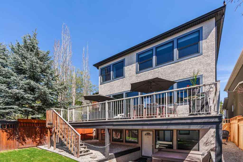 MLS® A2256091 - 2225 8 Avenue SE in Inglewood Calgary, Residential
