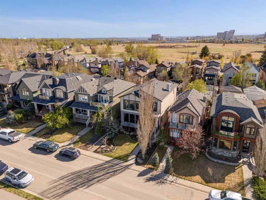MLS® A2256091 - 2225 8 Avenue SE in Inglewood Calgary, Residential