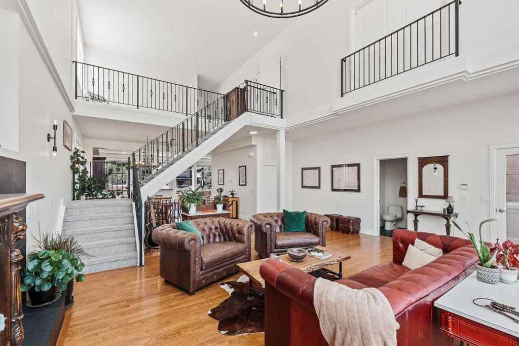 MLS® A2256091 - 2225 8 Avenue SE in Inglewood Calgary, Residential
