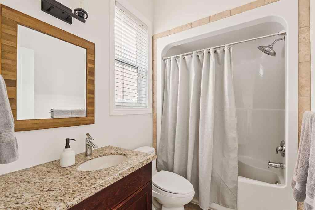 MLS® A2256091 - 2225 8 Avenue SE in Inglewood Calgary, Residential