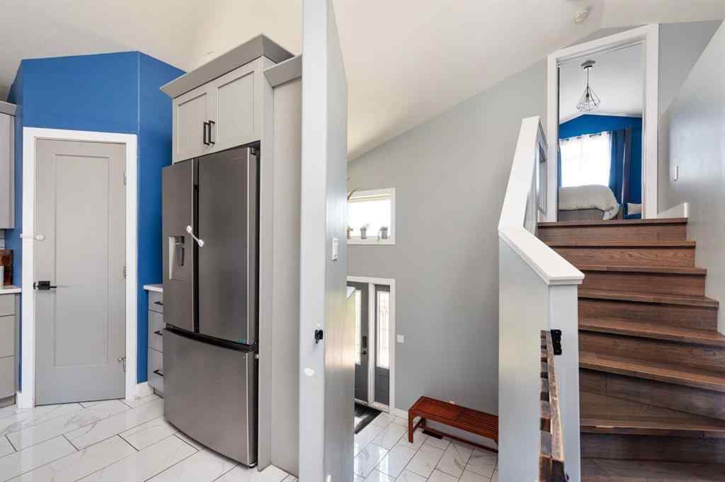 MLS® A2256095 - 4203 74 Avenue  in Parkview Estates Lloydminster, Residential