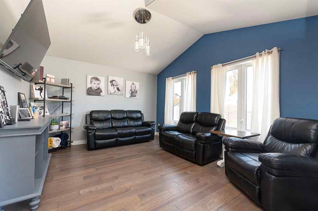MLS® A2256095 - 4203 74 Avenue  in Parkview Estates Lloydminster, Residential
