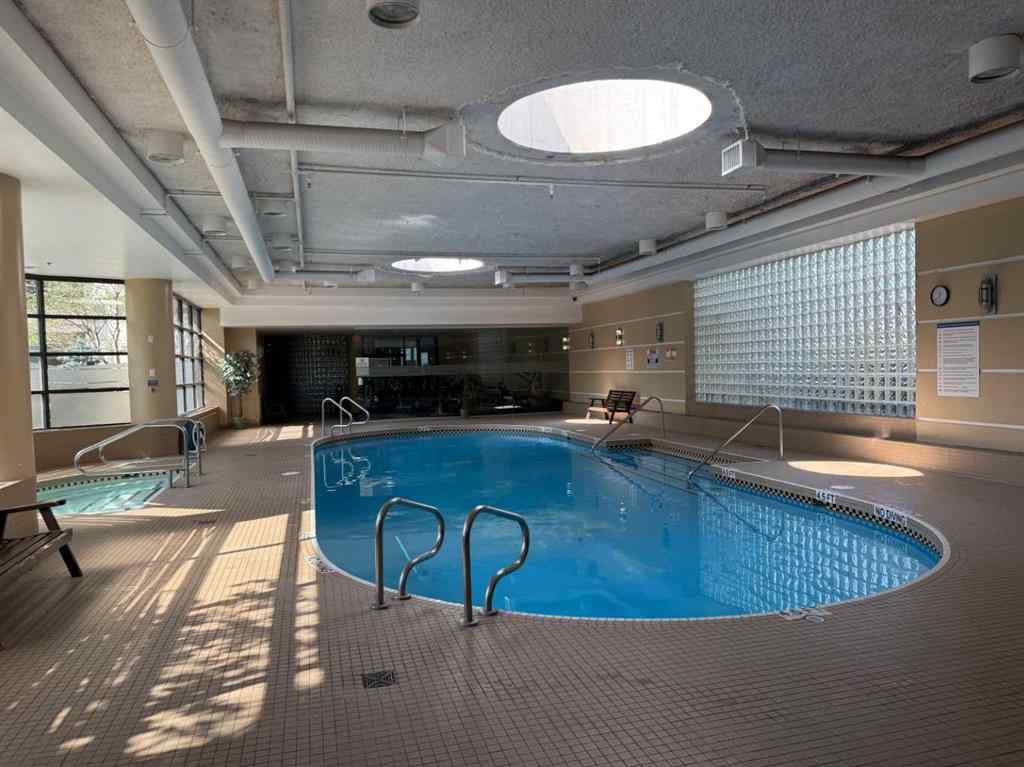 MLS® A2256096 - Unit #1302 1078 6 Avenue SW in Downtown West End Calgary, Residential
