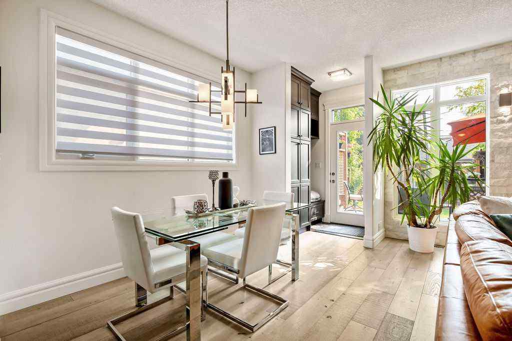 MLS® A2256097 - 2133 5 Avenue NW in West Hillhurst Calgary, Residential