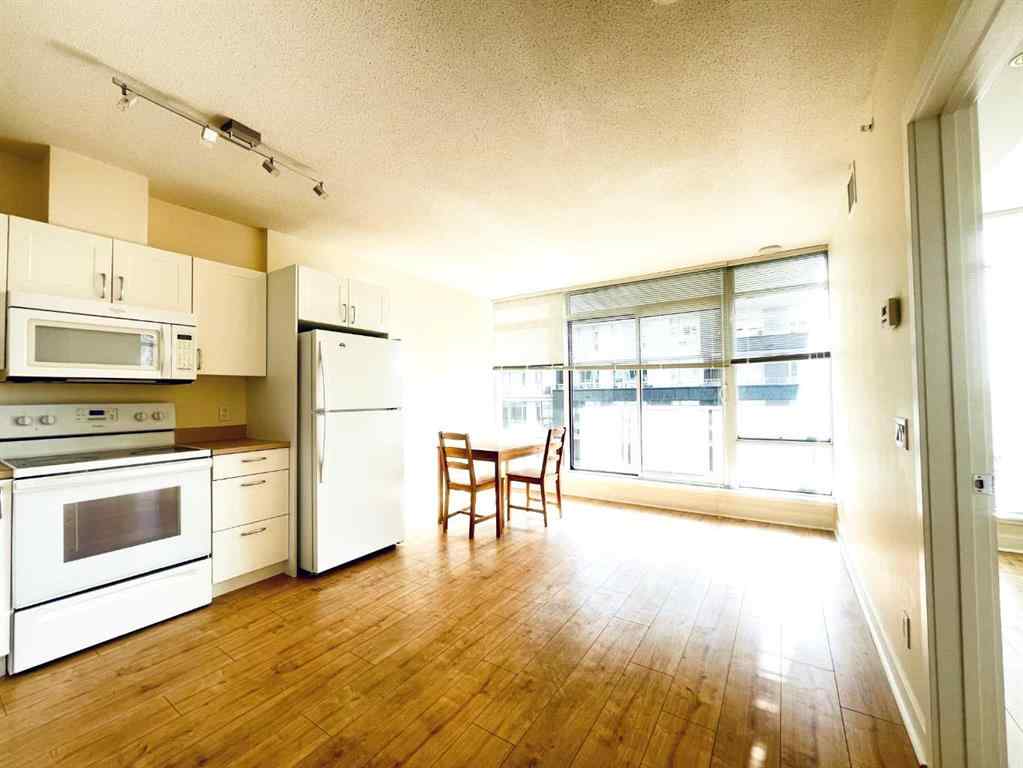 MLS® A2256098 - Unit #906 10 Brentwood Common NW in Brentwood Calgary, Residential