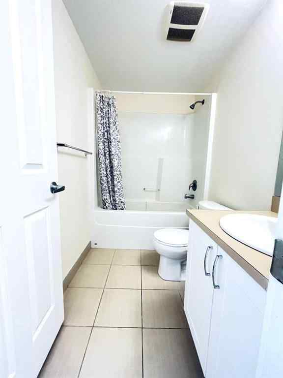 MLS® A2256098 - Unit #906 10 Brentwood Common NW in Brentwood Calgary, Residential