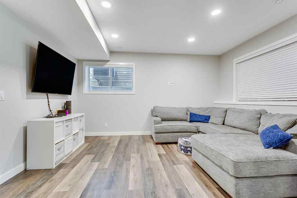 MLS® A2256099 - 90 Auburn Springs Park SE in Auburn Bay Calgary, Residential