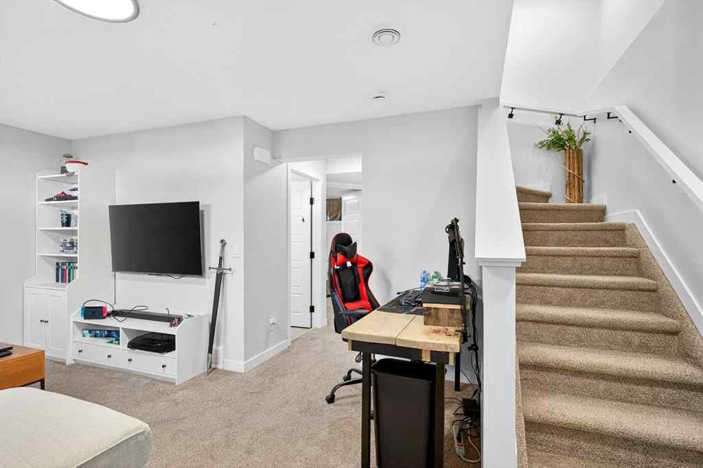 MLS® A2256100 - 121 Ellen Close  in NONE Crossfield, Residential