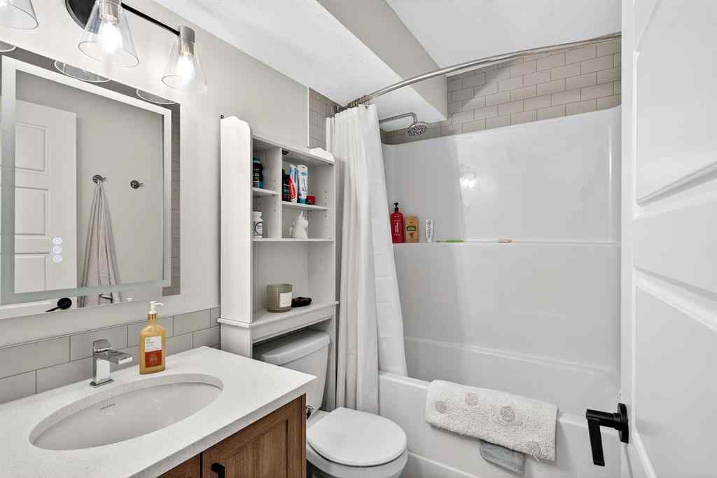 MLS® A2256100 - 121 Ellen Close  in NONE Crossfield, Residential