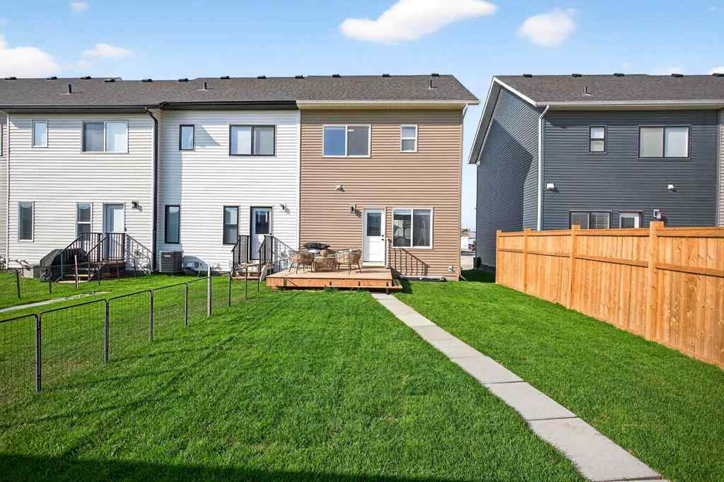 MLS® A2256100 - 121 Ellen Close  in NONE Crossfield, Residential