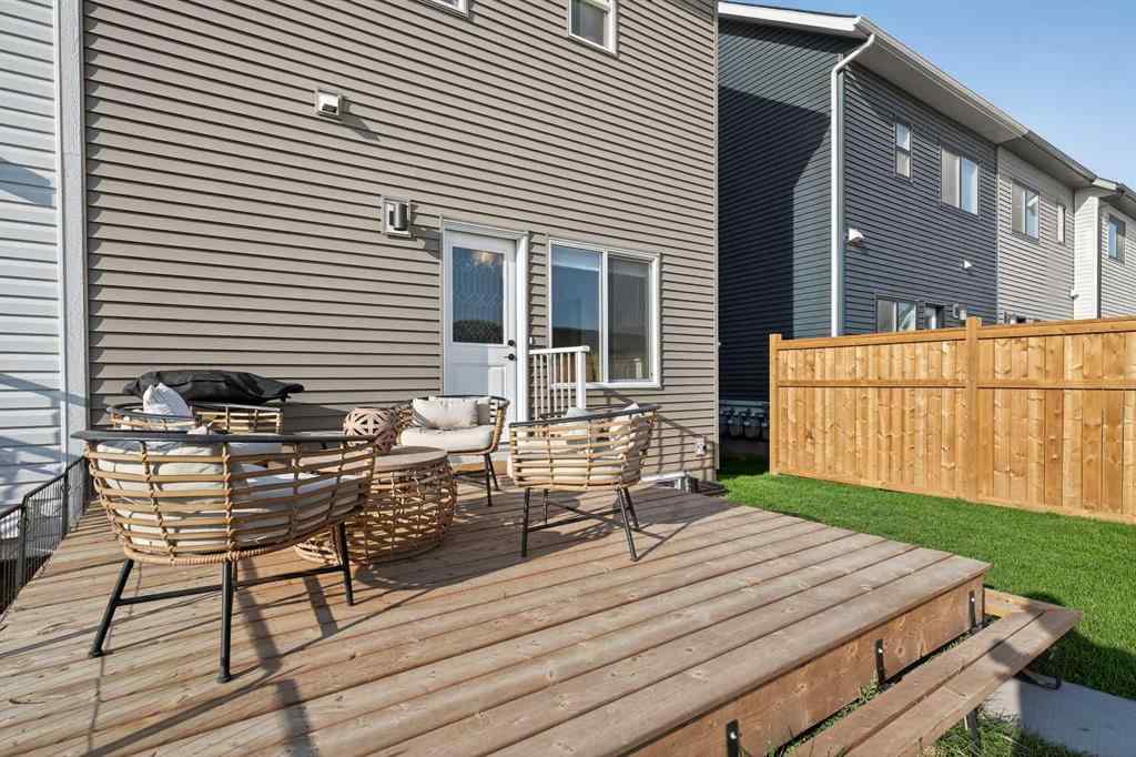 MLS® A2256100 - 121 Ellen Close  in NONE Crossfield, Residential