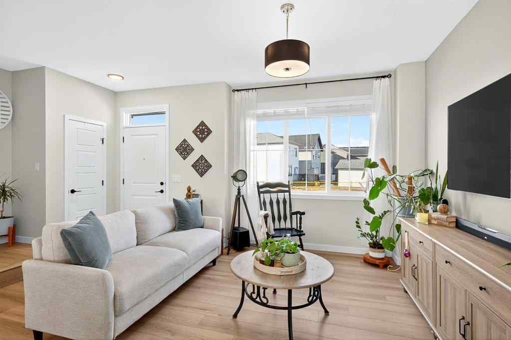 MLS® A2256100 - 121 Ellen Close  in NONE Crossfield, Residential