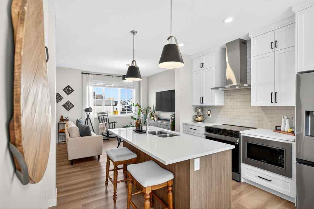 MLS® A2256100 - 121 Ellen Close  in NONE Crossfield, Residential