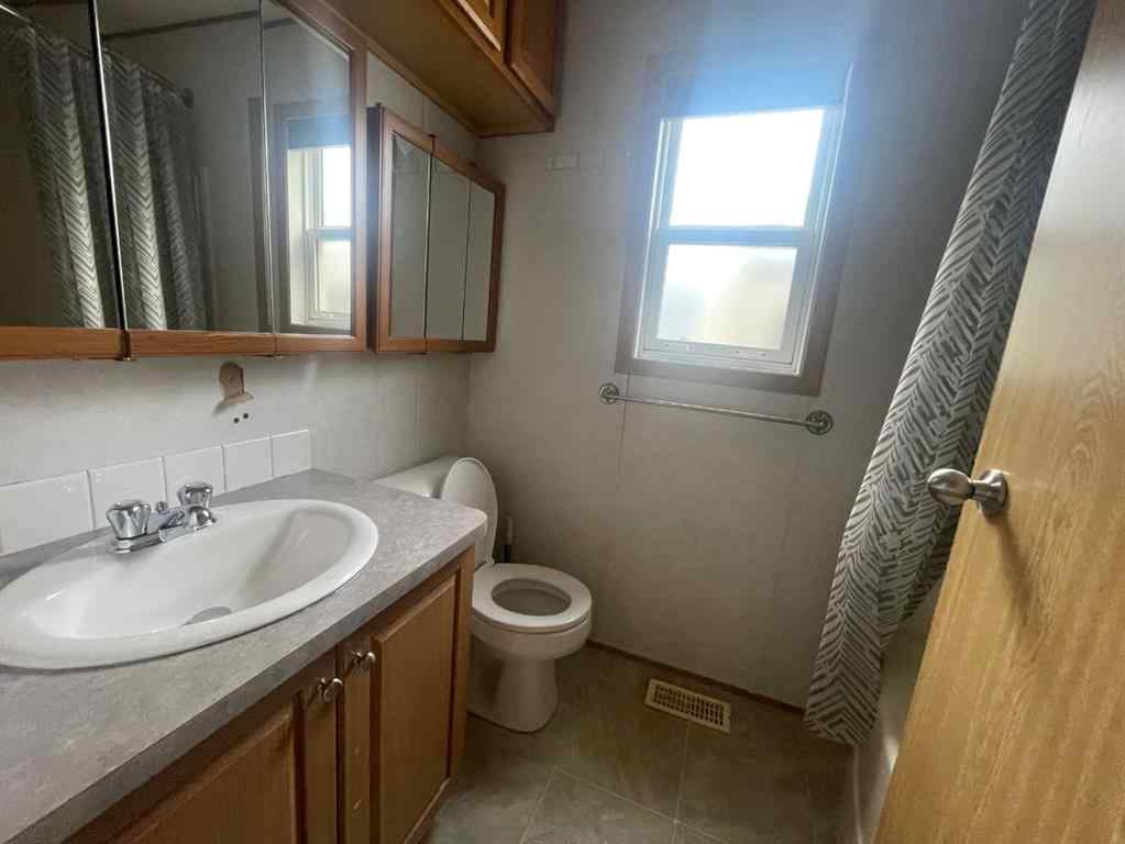 MLS® A2256102 - 161 Grey Crescent  in Gregoire Park Fort McMurray, Residential