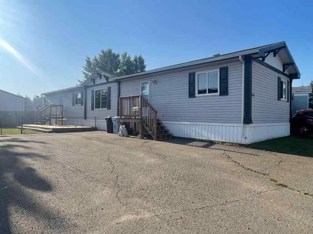 MLS® A2256102 - 161 Grey Crescent  in Gregoire Park Fort McMurray, Residential