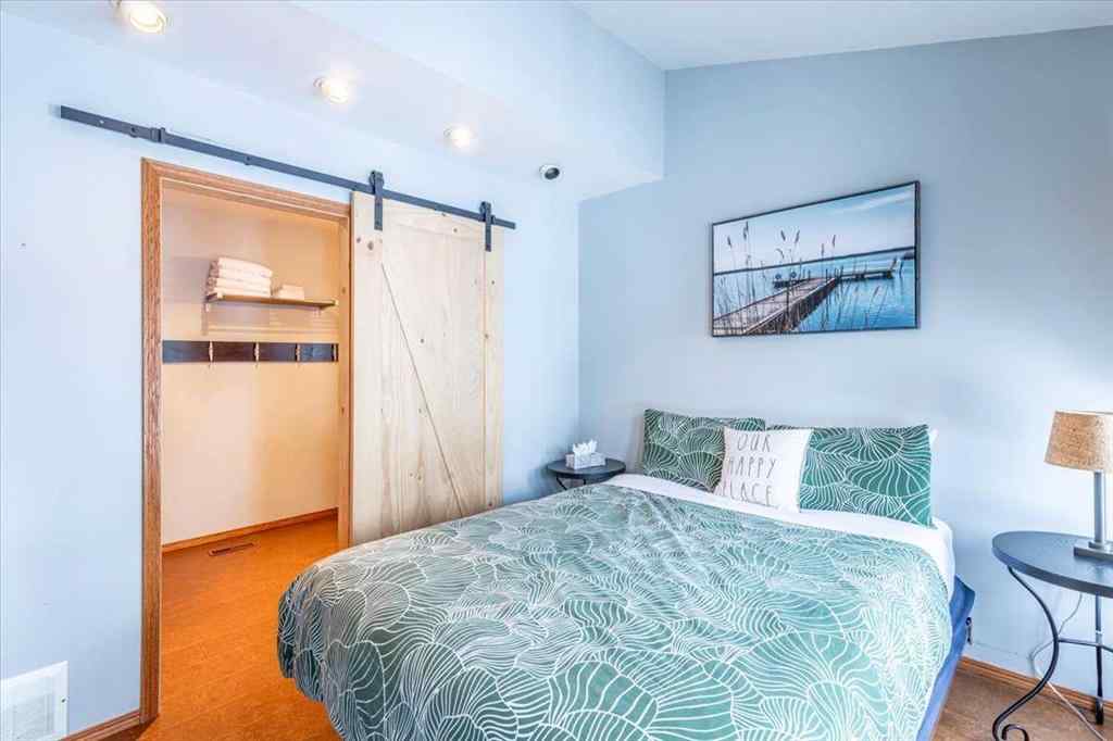MLS® A2256105 - 35 Lakeshore Drive  in NONE Grandview, Residential