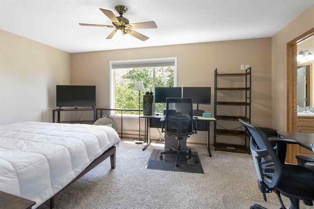 MLS® A2256106 - 235 Everwillow Close SW in Evergreen Calgary, Residential