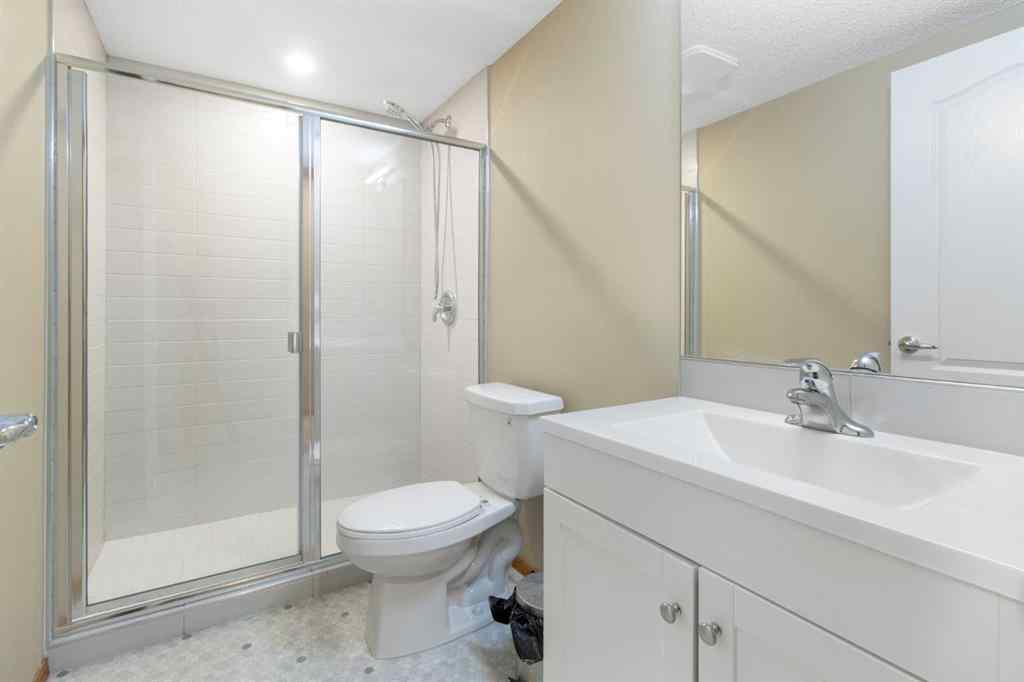 MLS® A2256106 - 235 Everwillow Close SW in Evergreen Calgary, Residential