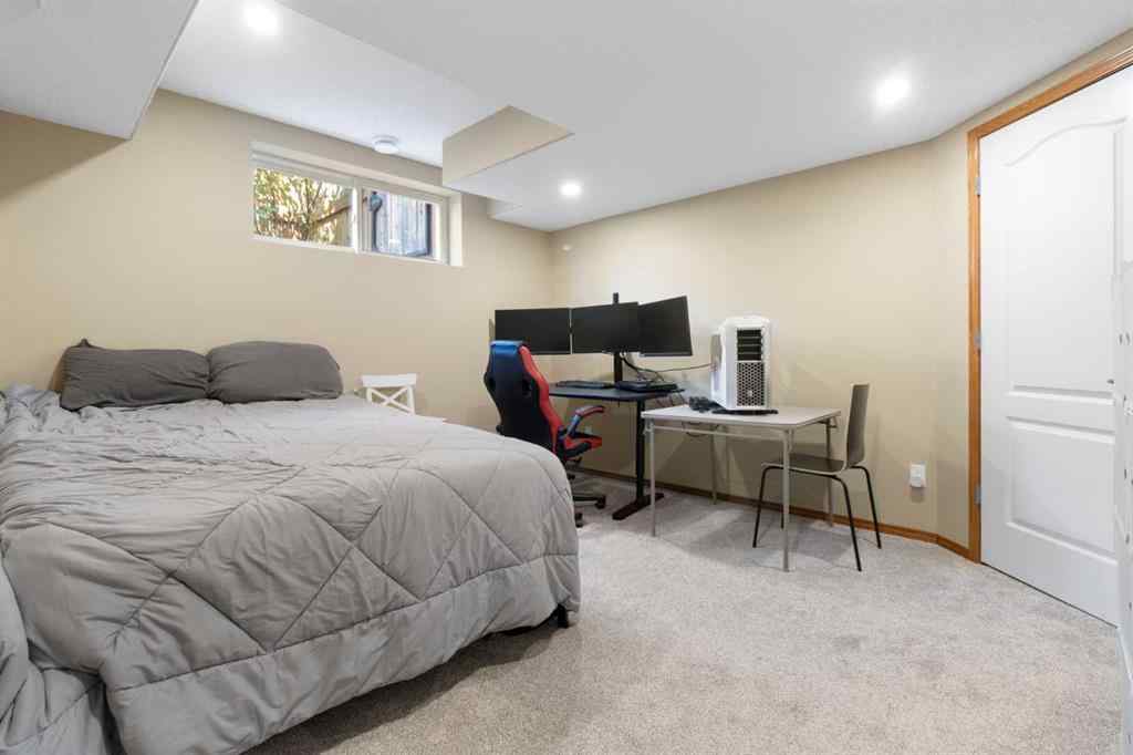 MLS® A2256106 - 235 Everwillow Close SW in Evergreen Calgary, Residential