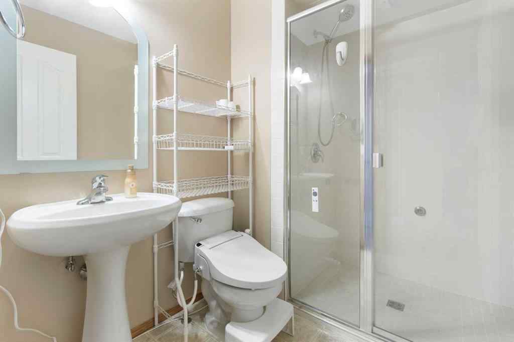 MLS® A2256106 - 235 Everwillow Close SW in Evergreen Calgary, Residential