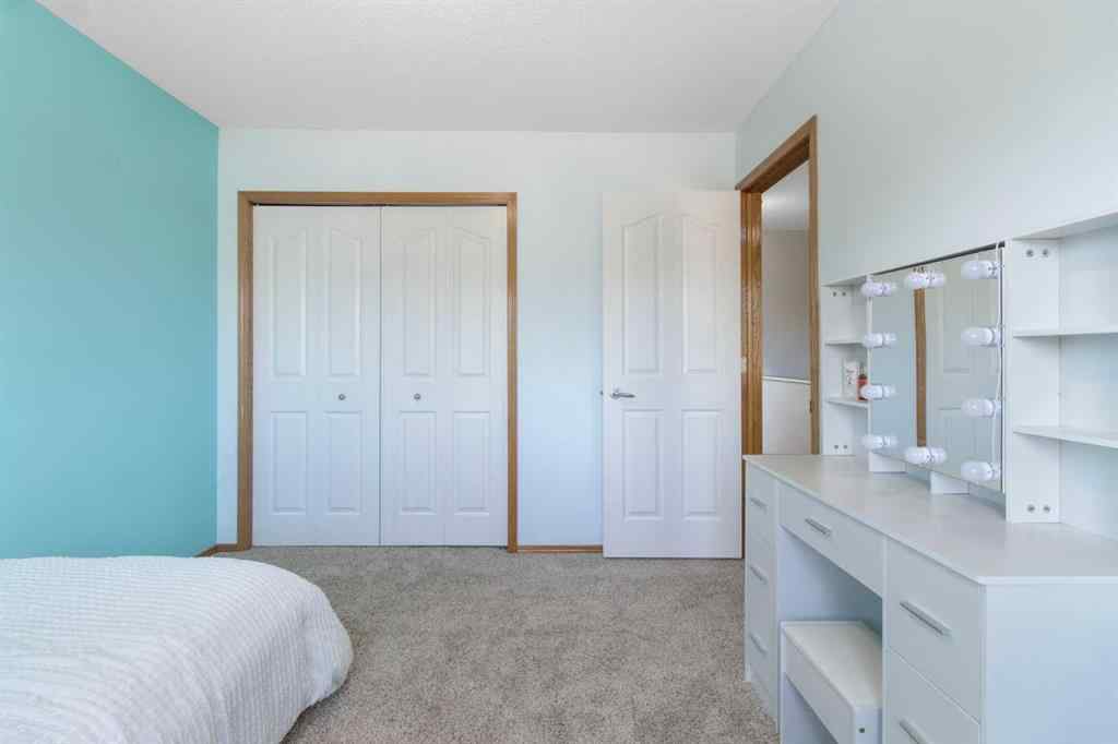 MLS® A2256106 - 235 Everwillow Close SW in Evergreen Calgary, Residential