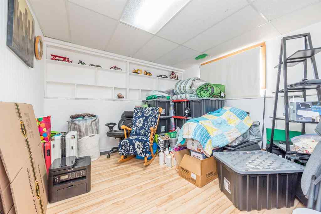 MLS® A2256108 - 9037 103 Avenue  in Ivy Lake Estates Grande Prairie, Residential